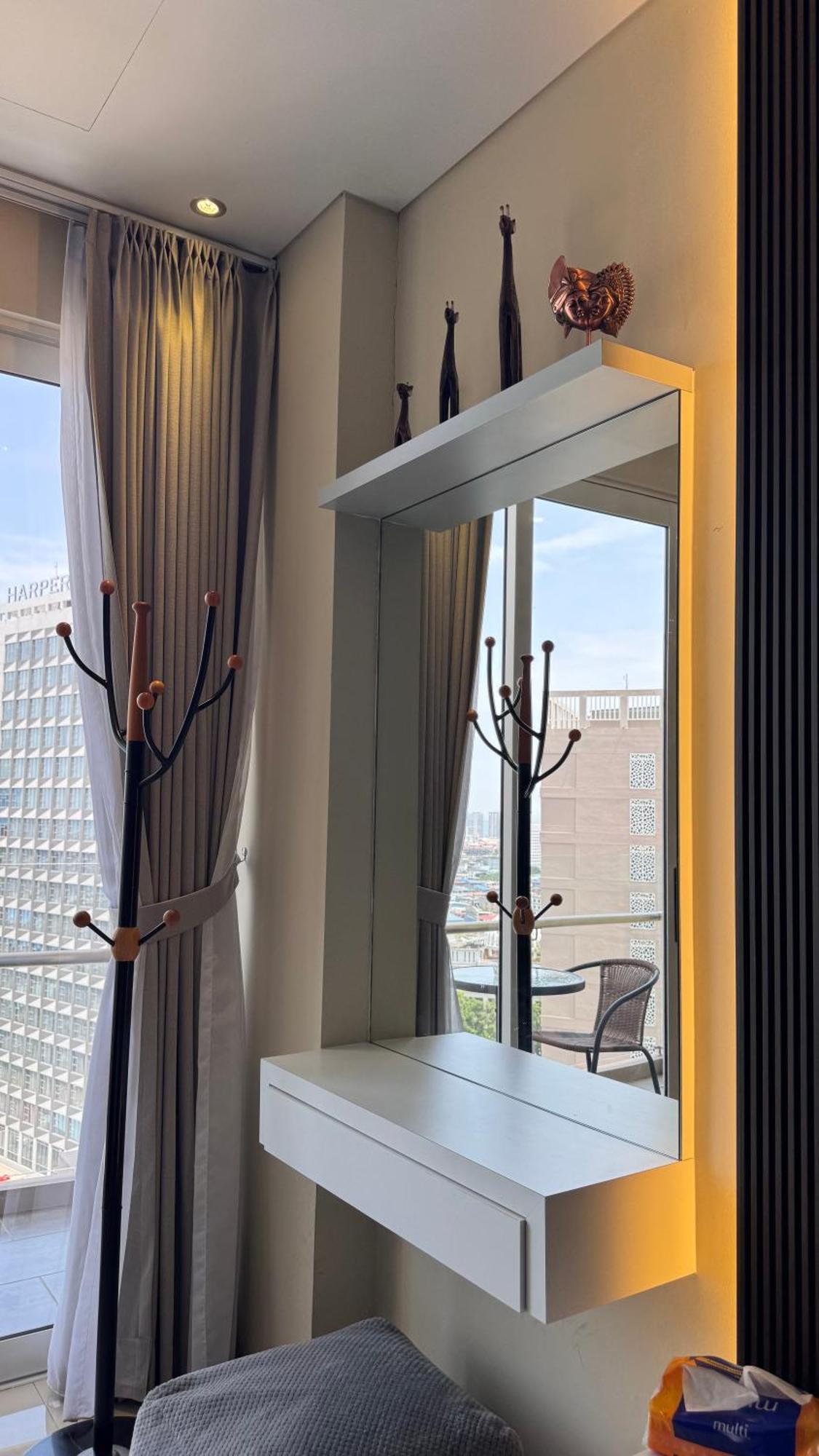Nagoya Thamrin Apartment High Floor With View Экстерьер фото